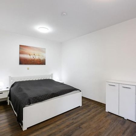 Apartmany Zavetri Losina Exteriör bild