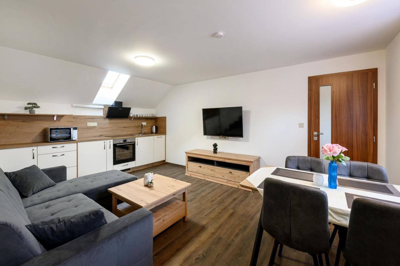 Apartmany Zavetri Losina Exteriör bild