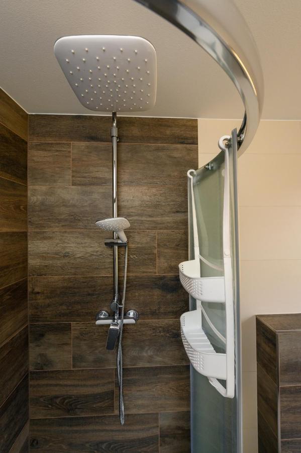 Apartmany Zavetri Losina Exteriör bild