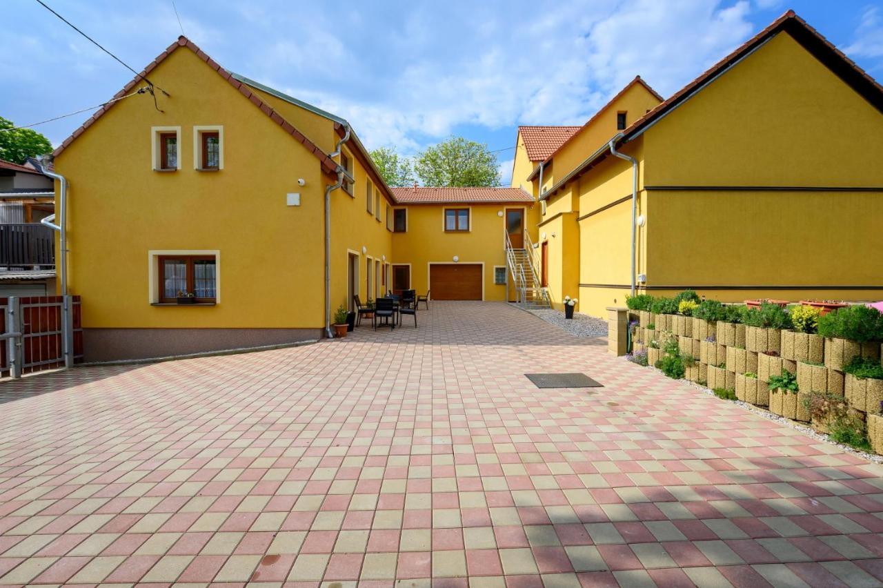 Apartmany Zavetri Losina Exteriör bild